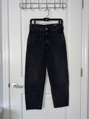 AYR Women’s The Beat Barrel Jeans